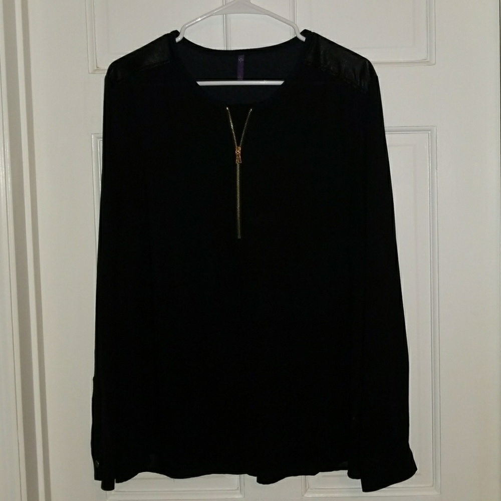 NYDJ long sleeve blouse with faux leather trim